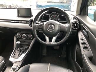 2016 Mazda DEMIO - Thumbnail