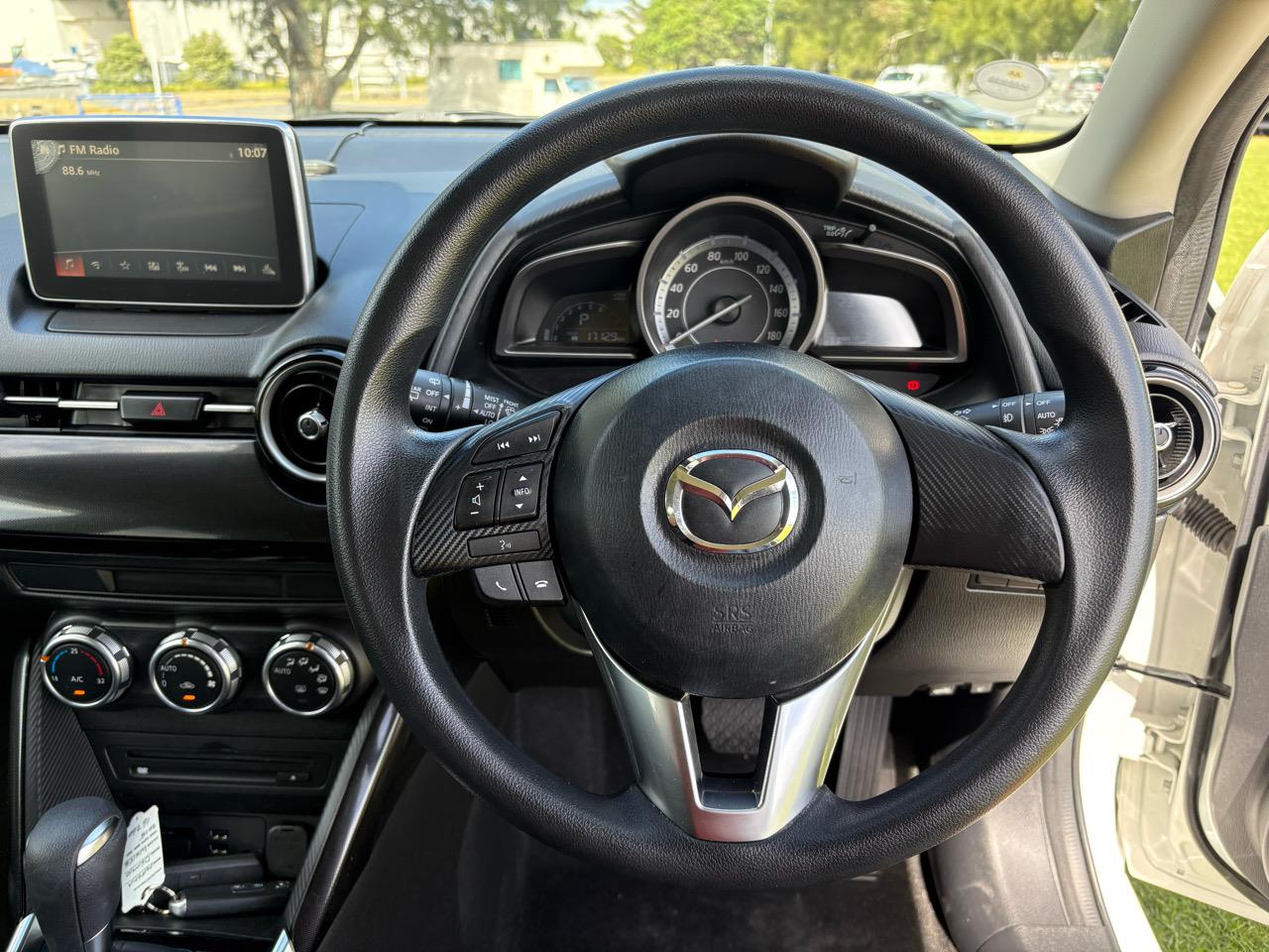 2015 Mazda DEMIO