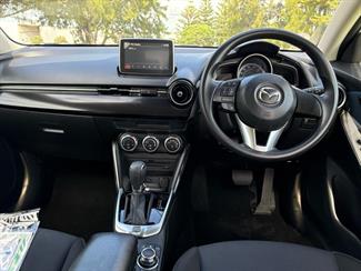 2015 Mazda DEMIO - Thumbnail