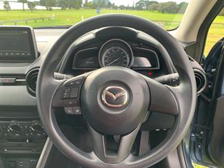2016 Mazda DEMIO - Thumbnail