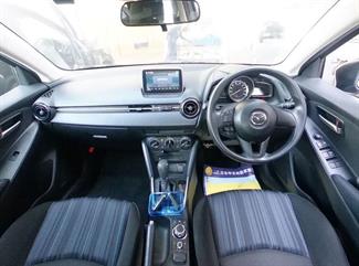 2016 Mazda DEMIO - Thumbnail