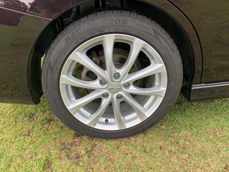 2013 Mazda Premacy - Thumbnail