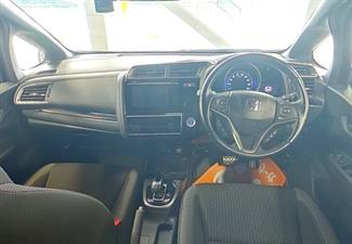 2017 Honda FIT - Thumbnail