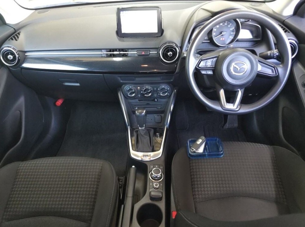 2018 Mazda DEMIO