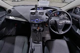 2012 Mazda AXELA - Thumbnail