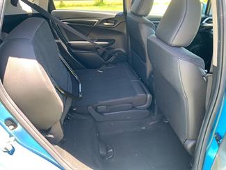 2017 Honda FIT - Thumbnail