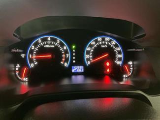 2014 Mazda MPV - Thumbnail