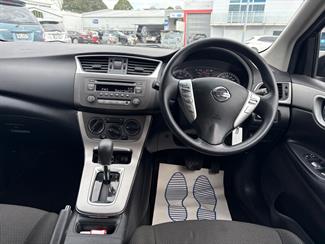 2014 Nissan Pulsar - Thumbnail