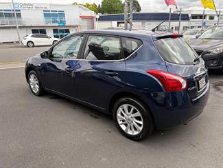 2014 Nissan Pulsar - Thumbnail