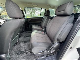 2016 Mazda MPV - Thumbnail