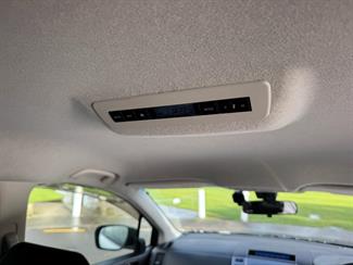 2016 Mazda MPV - Thumbnail