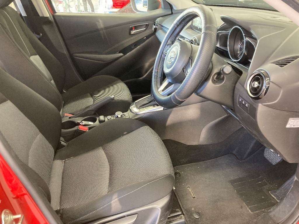 2017 Mazda DEMIO