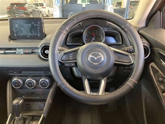 2017 Mazda DEMIO - Thumbnail