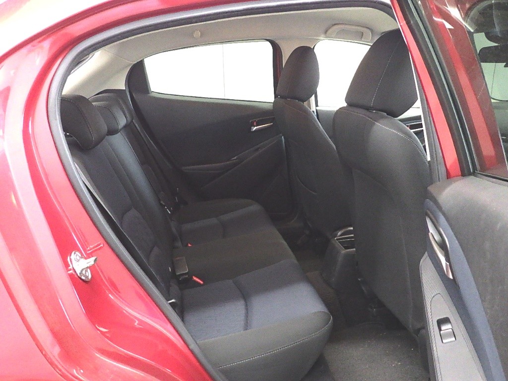 2015 Mazda DEMIO