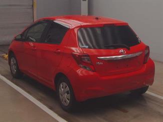 2014 Toyota Vitz - Thumbnail