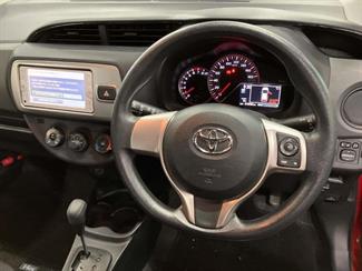 2014 Toyota Vitz - Thumbnail