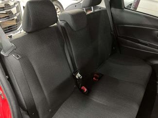 2014 Toyota Vitz - Thumbnail