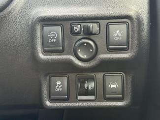 2017 Nissan NOTE - Thumbnail