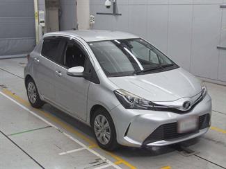 2016 Toyota Vitz - Thumbnail