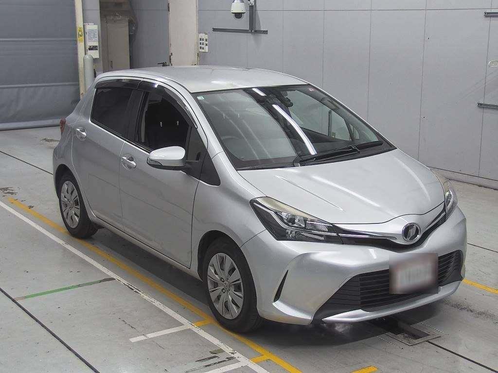 2016 Toyota Vitz