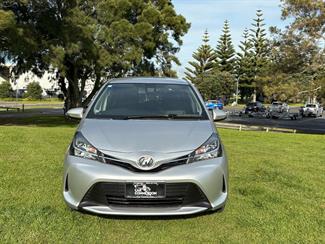 2016 Toyota Vitz - Thumbnail