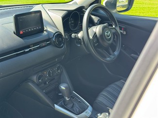 2020 Mazda 2 - Thumbnail