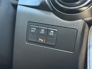 2020 Mazda 2 - Thumbnail