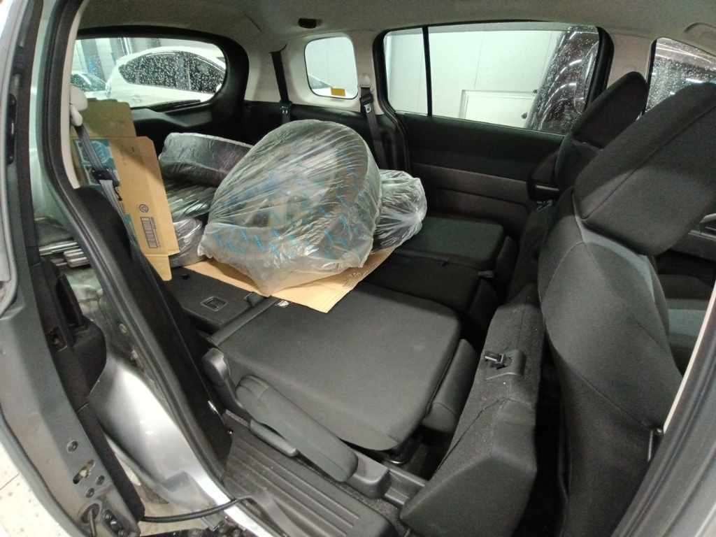 2016 Mazda Premacy