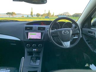 2012 Mazda AXELA - Thumbnail