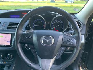2012 Mazda AXELA - Thumbnail