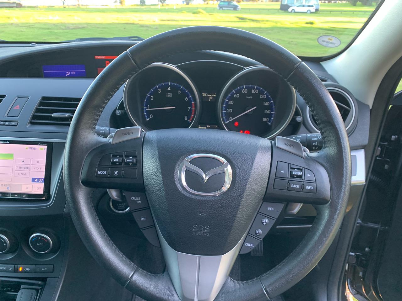 2012 Mazda AXELA