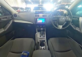 2012 Mazda AXELA - Thumbnail
