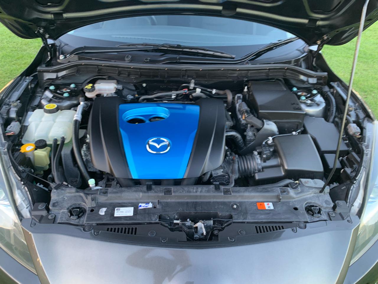 2012 Mazda AXELA