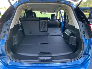 2017 Nissan X-TRAIL - Thumbnail