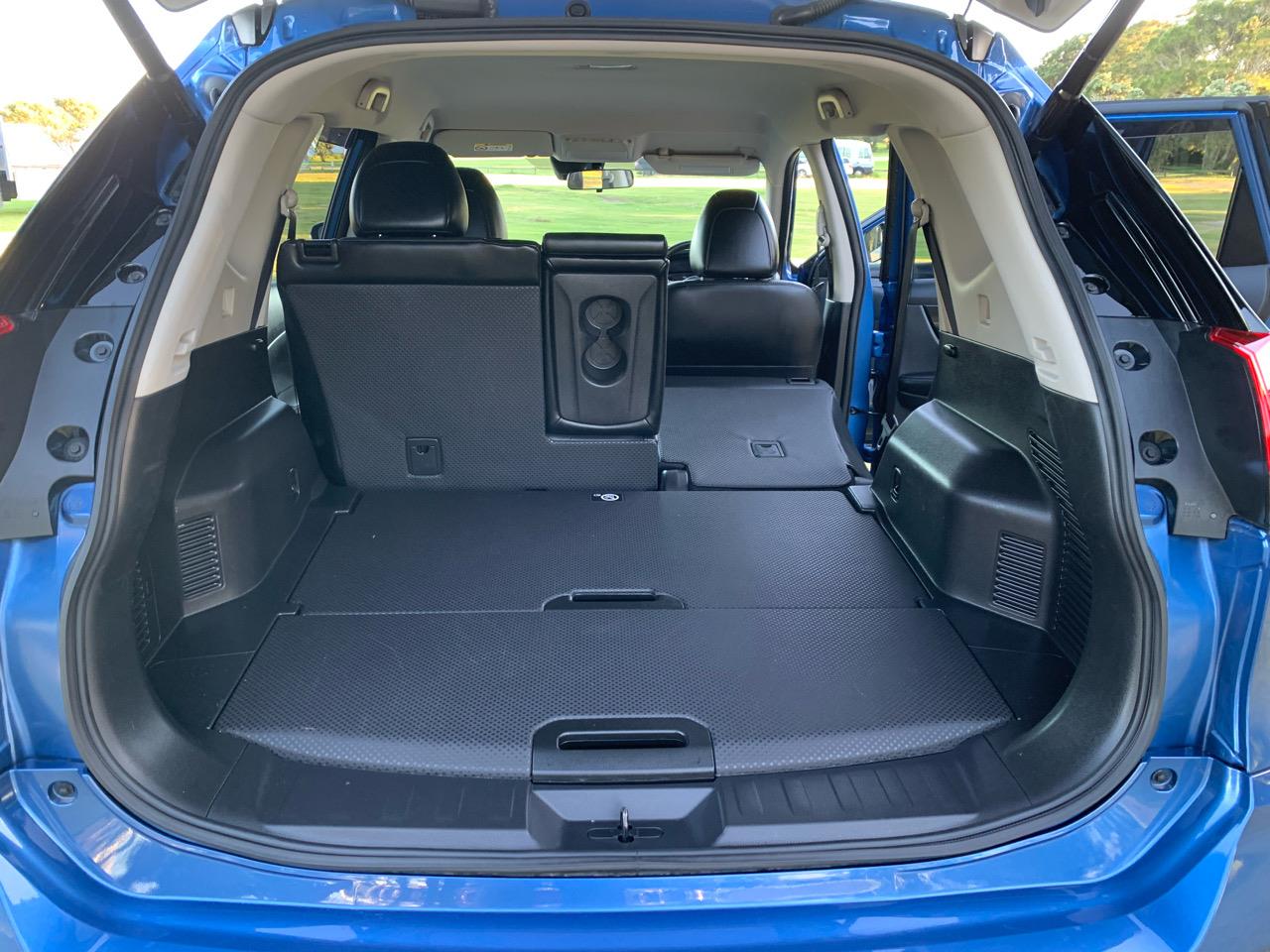 2017 Nissan X-TRAIL