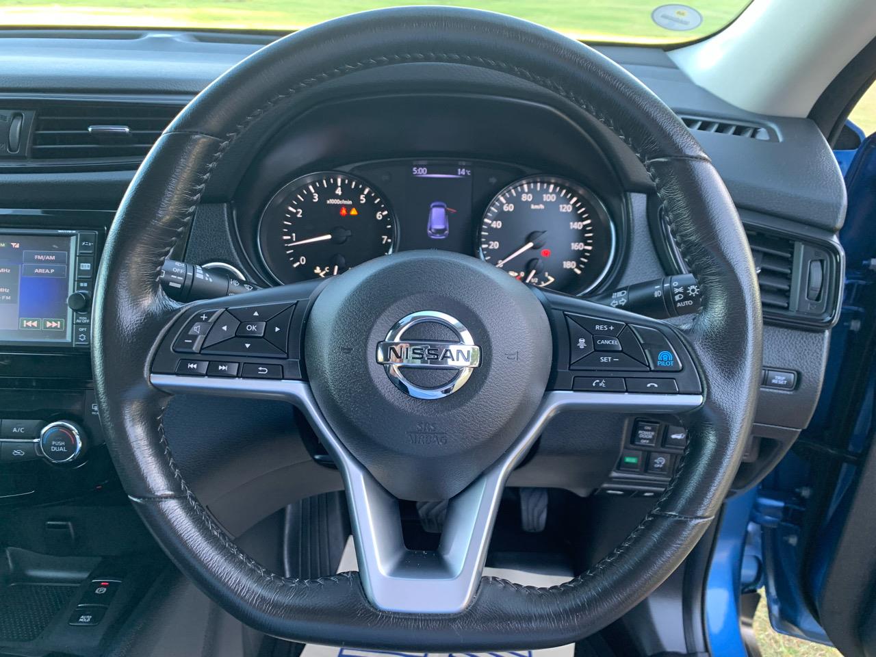 2017 Nissan X-TRAIL
