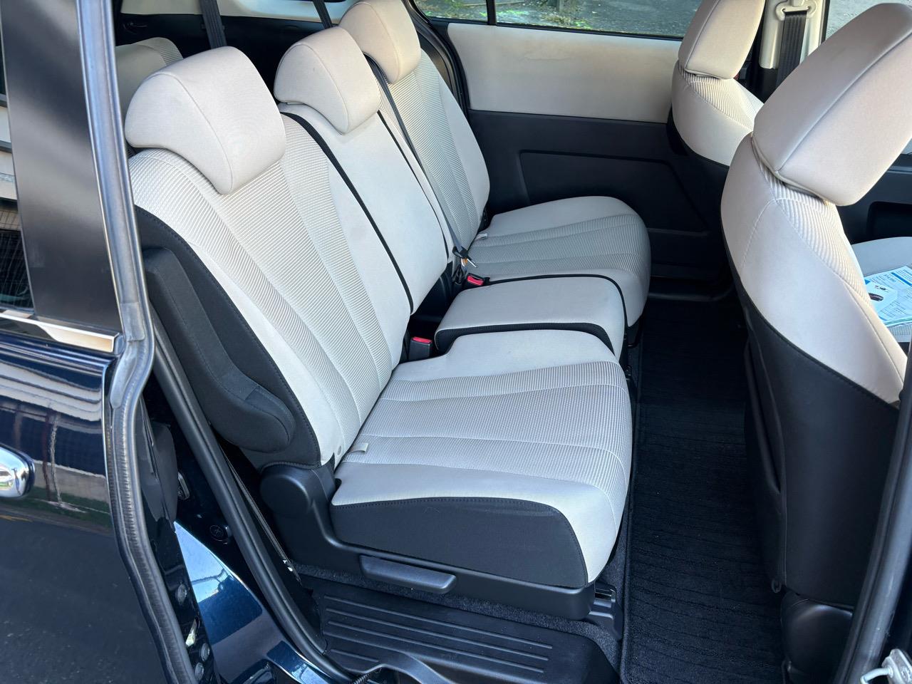 2014 Mazda Premacy