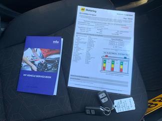 2013 Honda FIT - Thumbnail