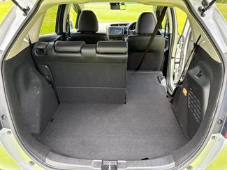 2014 Honda FIT - Thumbnail