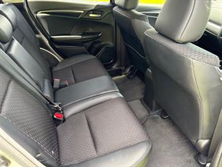 2014 Honda FIT - Thumbnail