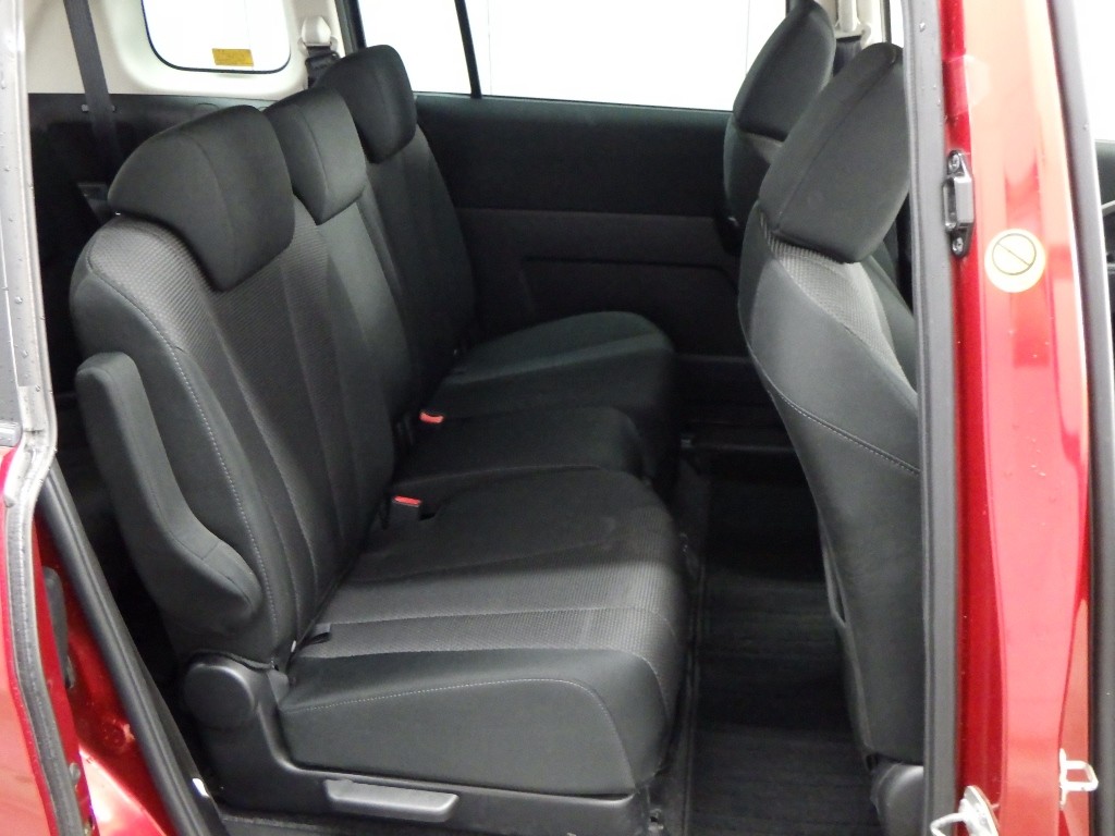 2017 Mazda Premacy
