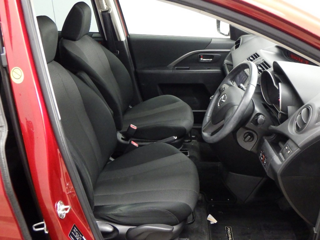 2017 Mazda Premacy