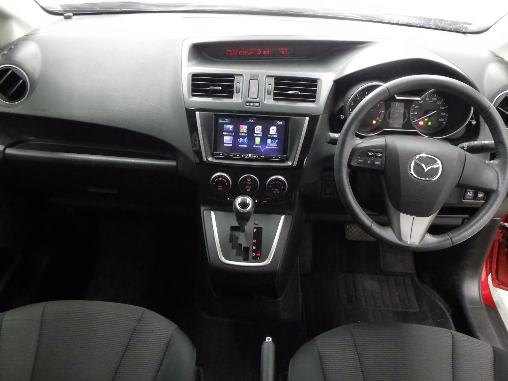 2017 Mazda Premacy