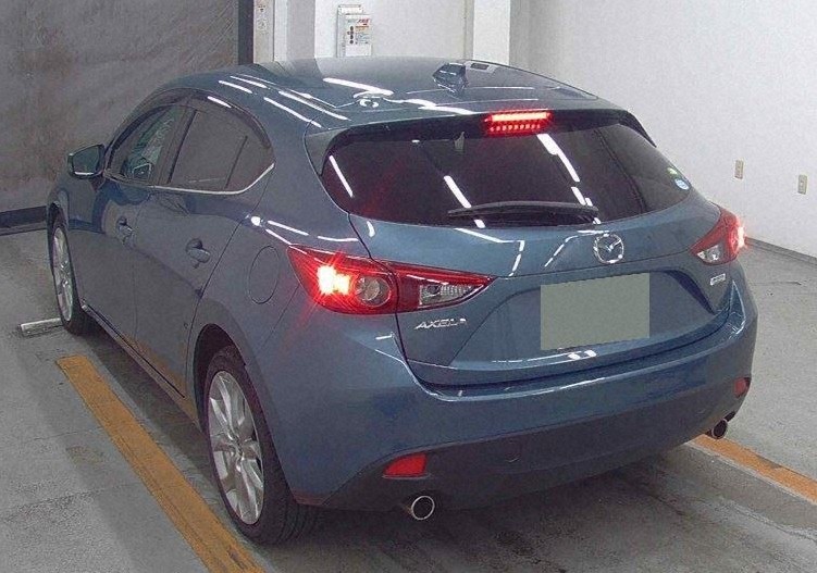 2015 Mazda AXELA