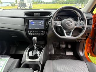 2018 Nissan X-TRAIL - Thumbnail