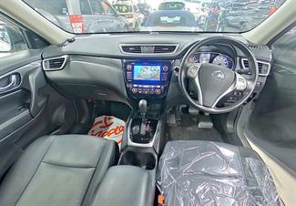 2017 Nissan X-TRAIL - Thumbnail