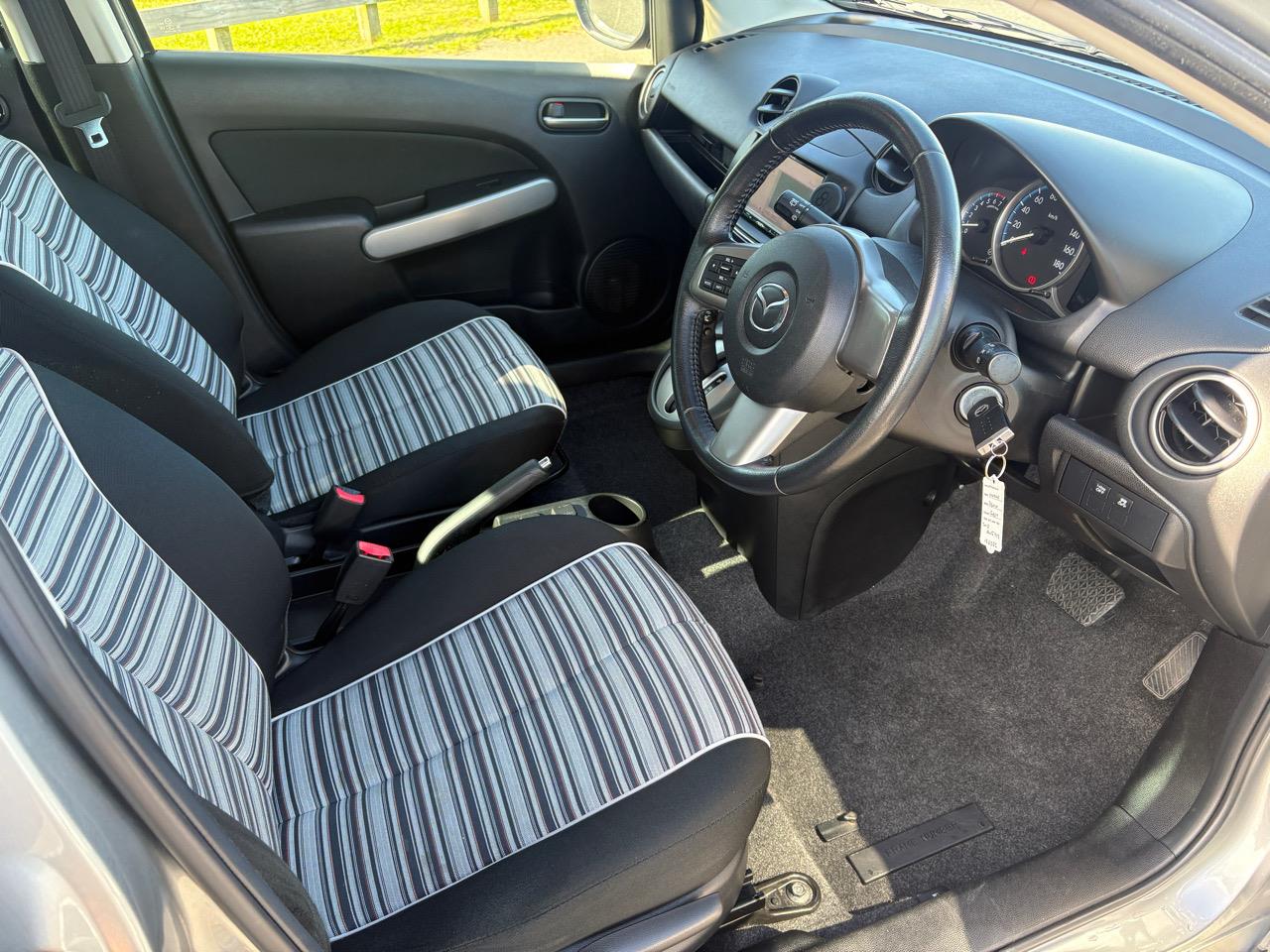2013 Mazda DEMIO