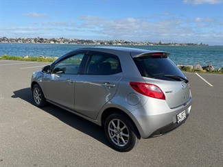 2013 Mazda DEMIO - Thumbnail