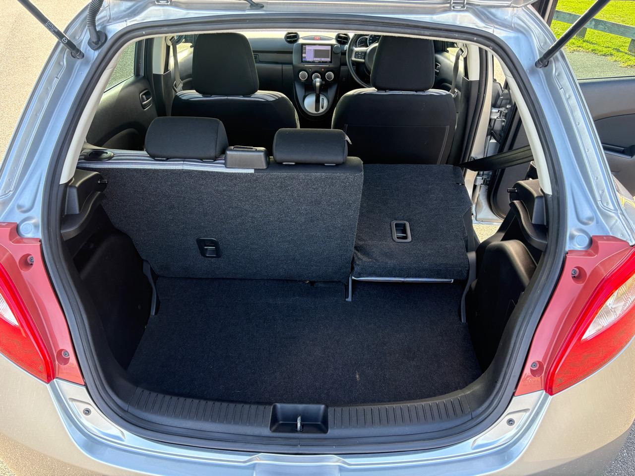 2013 Mazda DEMIO