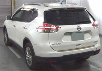 2017 Nissan X-TRAIL - Thumbnail